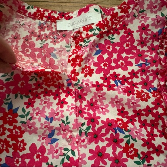 Sugar Lips Pink & Red Floral Ruffle Sleeve Button Up Blouse Size Medium - Picture 3 of 7